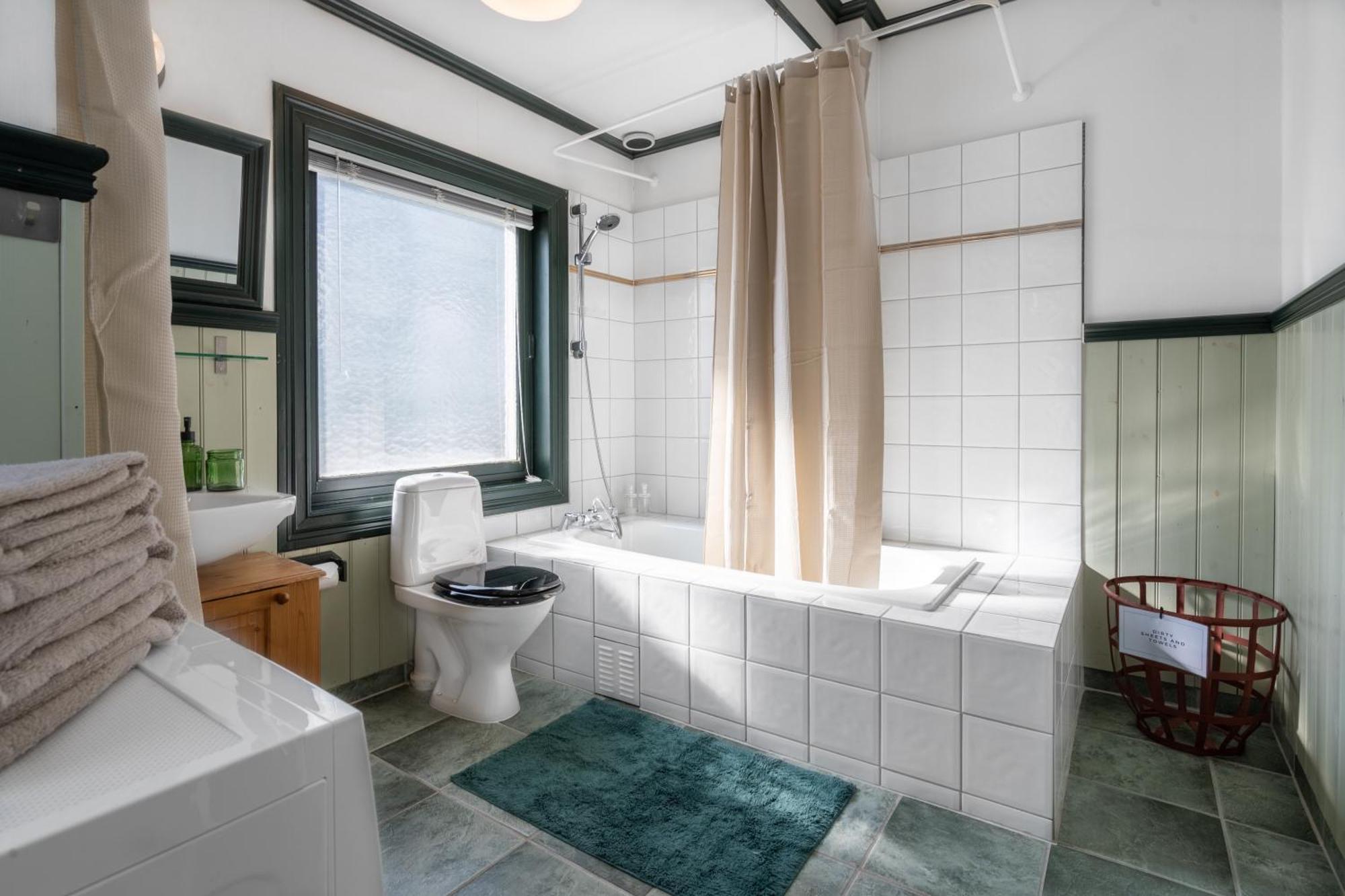 Sunny Apartment In Alesund City Zewnętrze zdjęcie